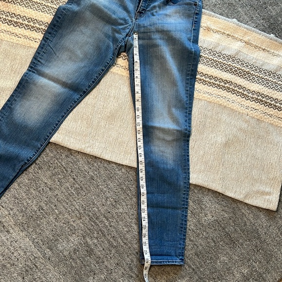 J. CREW stretch skinny jeans - Picture 4 of 9
